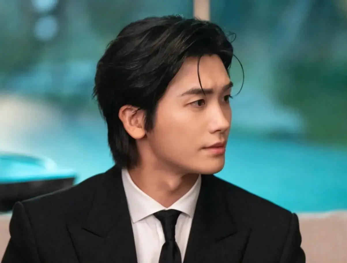 Park Hyung Sik Wife, Age, Height, Weight, Net Worth, Career, And Full Bio