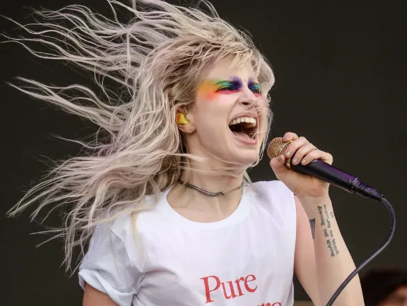 Hayley Williams Age, Height, Weight, Net Worth, Career, And More