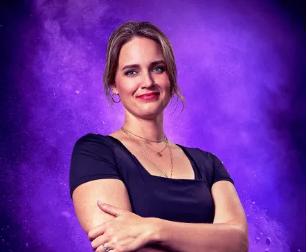 Laurel Stucky Age, Height, Weight, Net Worth, Career And Full Bio