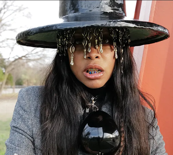 Erykah Badu Age, Height, Weight, Net Worth, Career, And More