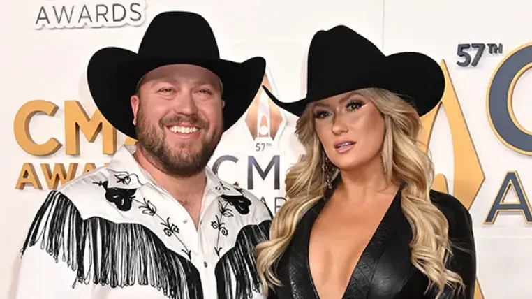 Mitchell Tenpenny Wife, Height, Weight, Net Worth, Age, Career And Full Bio