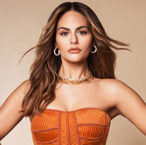Pia Toscano Husband A Deep Dive into Her Love Life, Career, and Luxurious Lifestyle