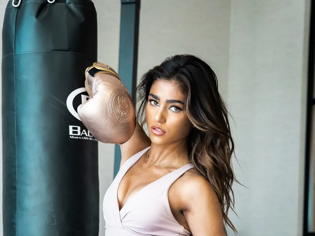 Rayna Vallandingham Height, Weight, Age, Net Worth, Career, And Full Bio