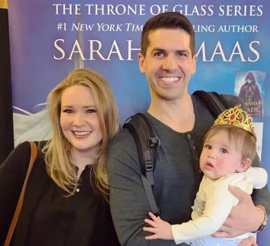 Sarah J. Maas’s Husband A Deep Dive into the Personal and Professional World of the Fantasy Queen’s Partner
