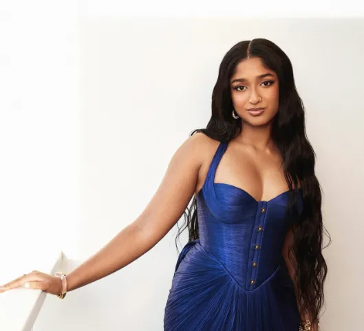 Maitreyi Ramakrishnan Height Discover Her Stunning Stats Today!