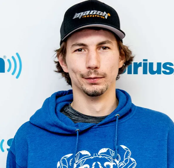 Parker Schnabel Girlfriend (2025) The Definitive Guide to His Dating Life, Biography, Net Worth & More
