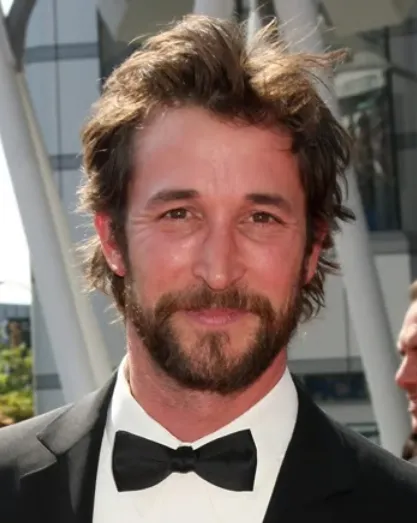 Noah Wyle Age – Everything About His Life, Career, Net Worth & More 