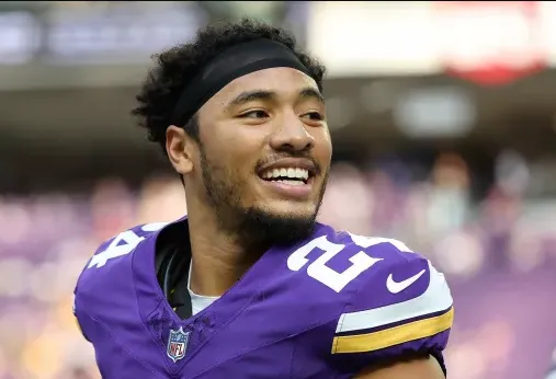 Cam Bynum Wife, Biography, Stats, Net Worth & Complete Profile