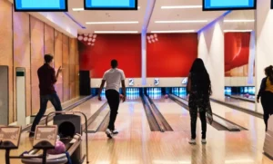 How To Master Bowling Techniques For Beginners